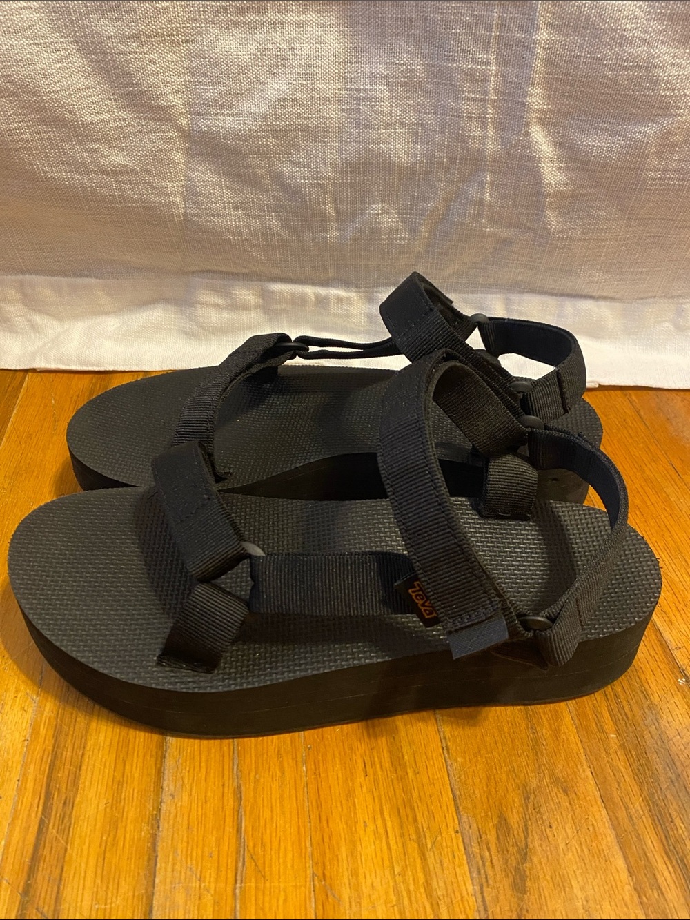 Teva Women's Flatform Universal Adjustable Platform Sport Sandal size 11
